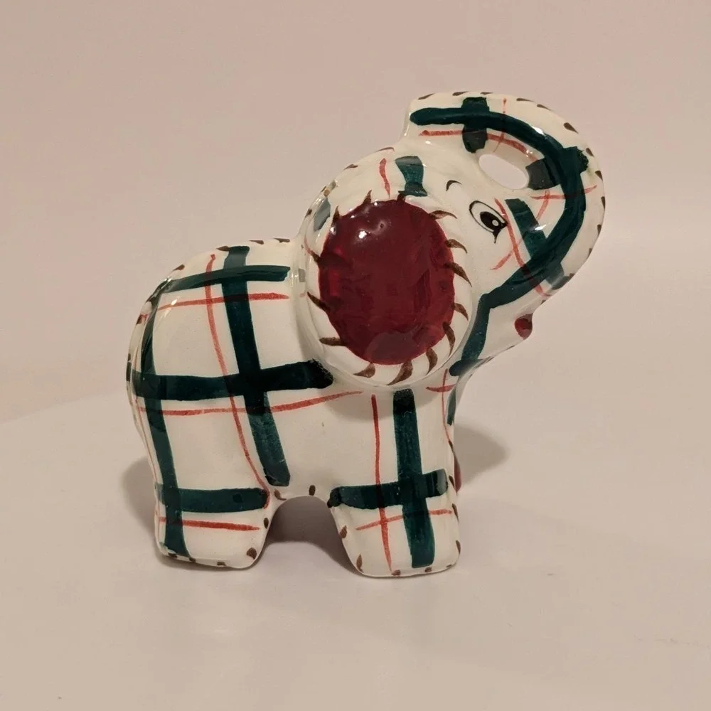Vintage Quilted Elephant Salt And Pepper Shakers Floral Made In Japan